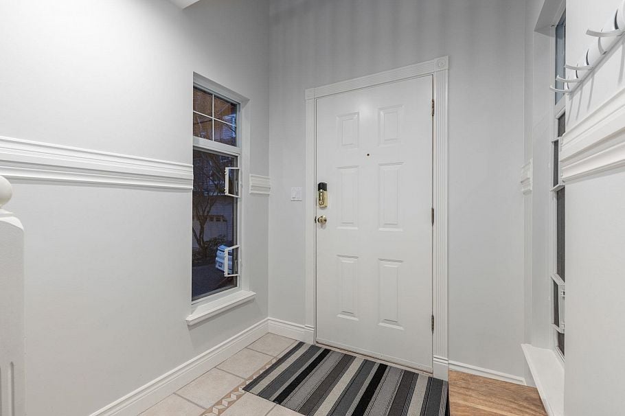 1188 Strathaven Drive North Vancouver, BC - 27