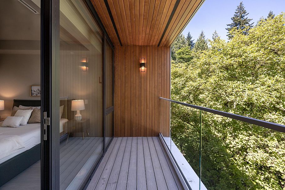 4090 W 31st Avenue Vancouver, BC - 22