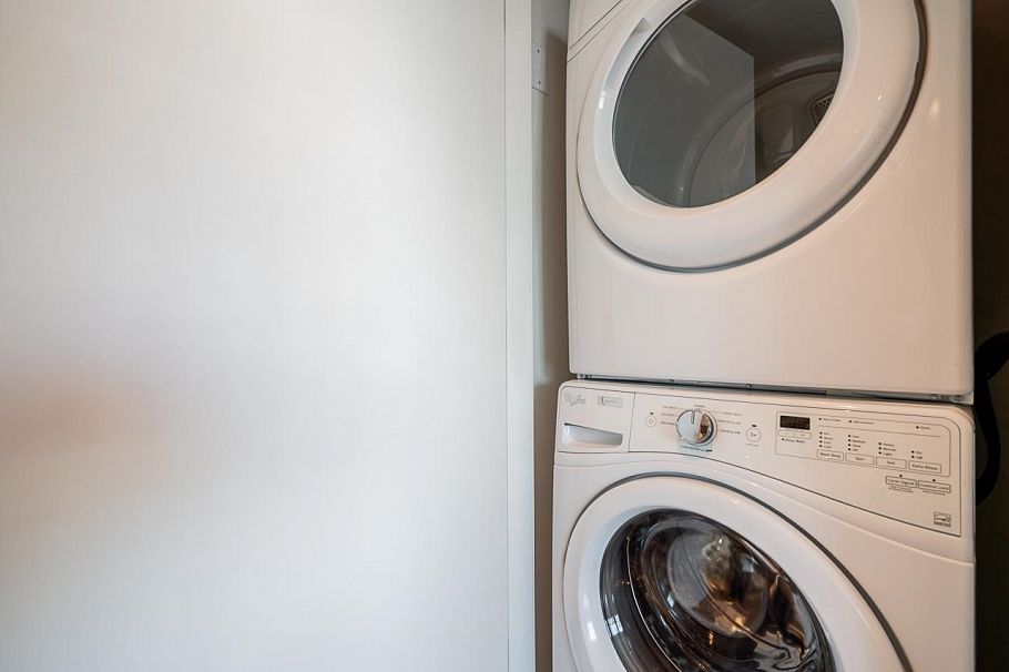 306 125 E 14th Street Vancouver, BC - 25