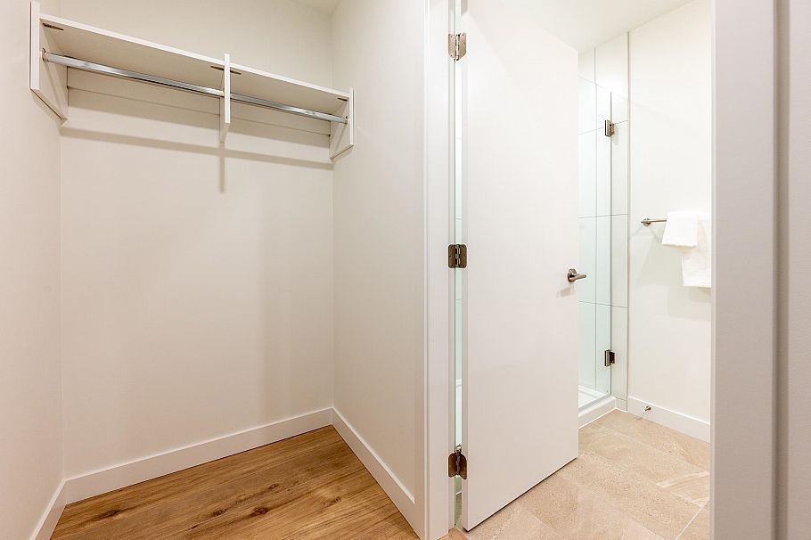 605 3596 Malsum Drive North Vancouver, BC - 17