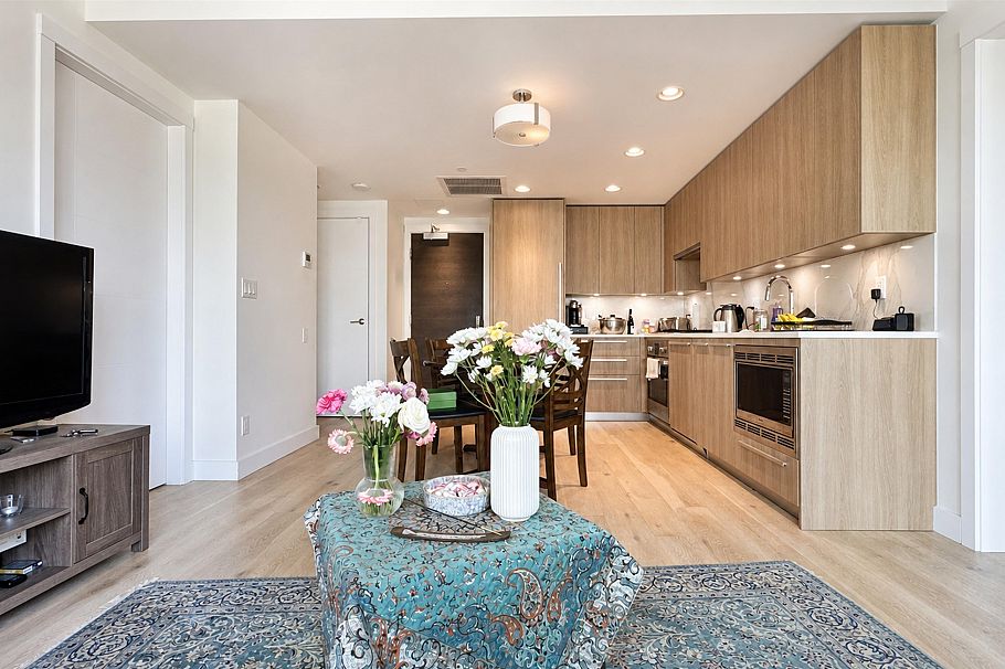 304 2738 Library Lane North Vancouver, BC - 7