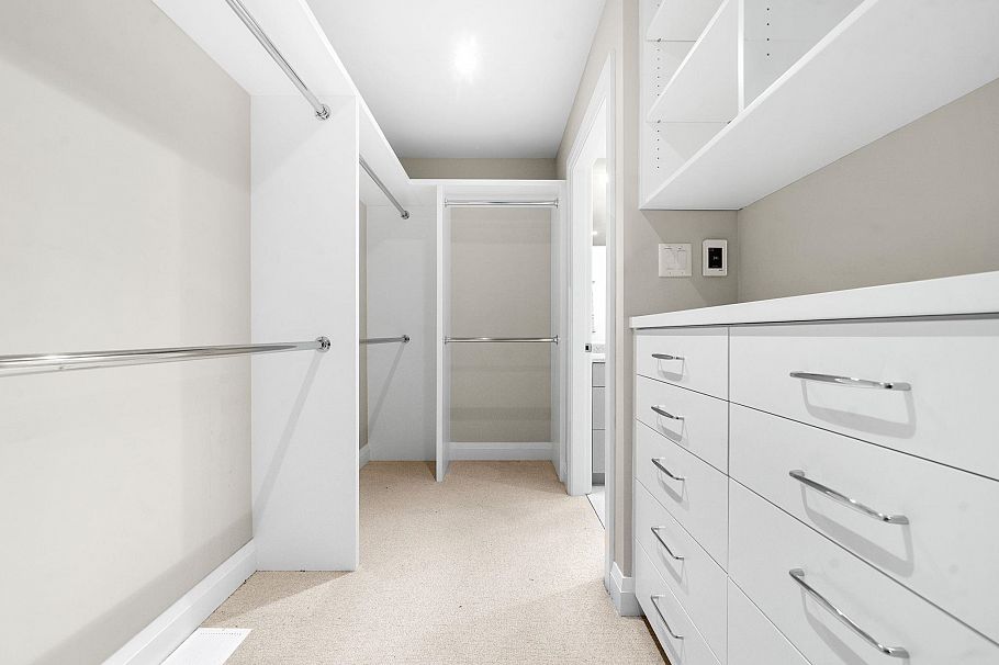 1776 Medwin Place North Vancouver, BC - 14