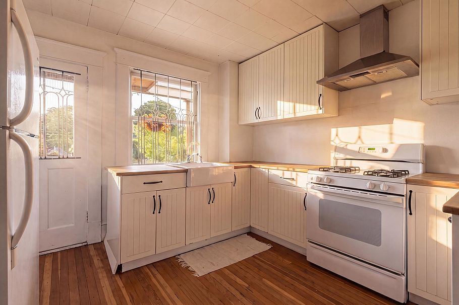 1749 William Street Vancouver, BC - 13