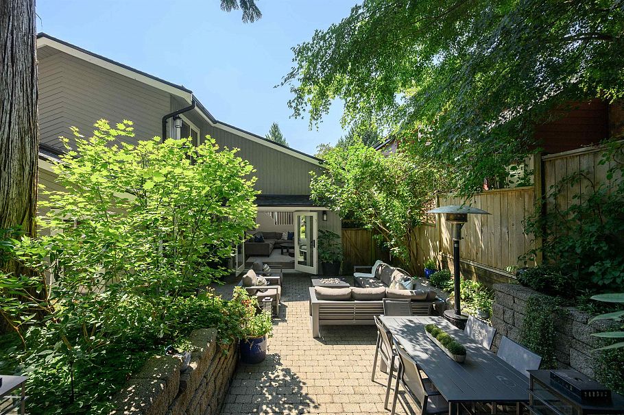 5544 Woodchuck Place North Vancouver, BC - 7