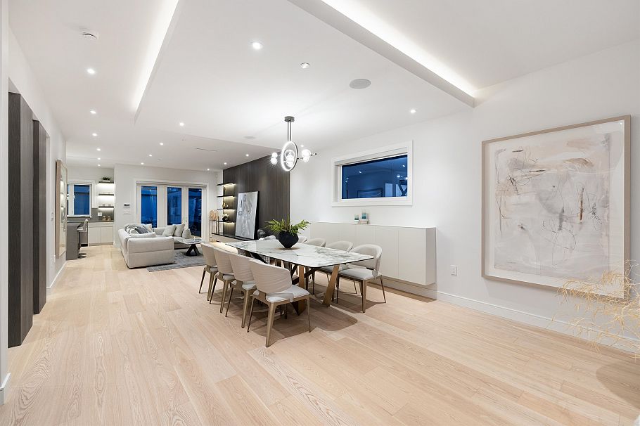 838 E 14th Street North Vancouver, BC - 9