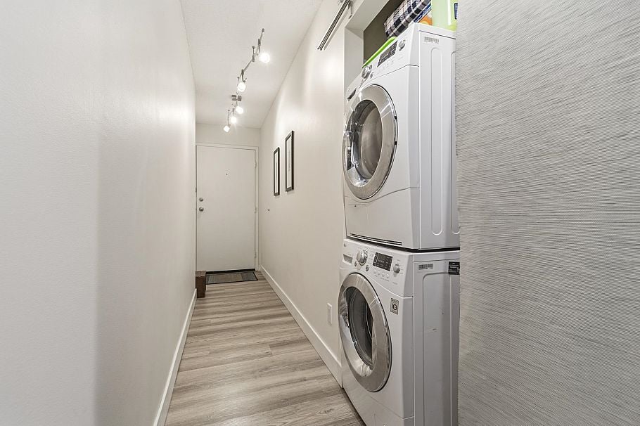203 270 W 3rd Street North Vancouver, BC - 7