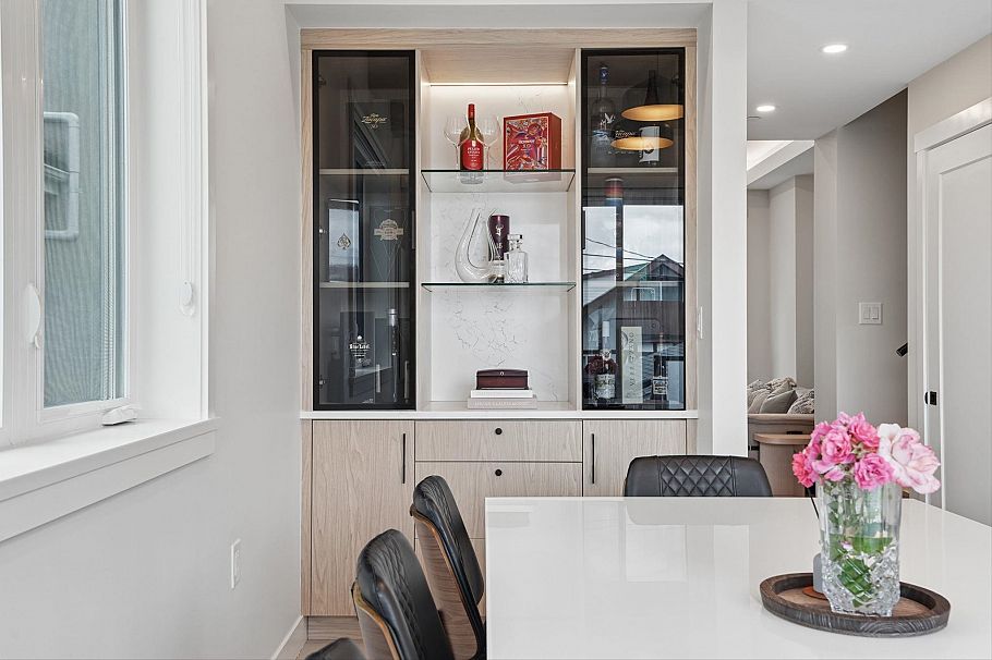1889 E 34th Avenue Vancouver, BC - 9