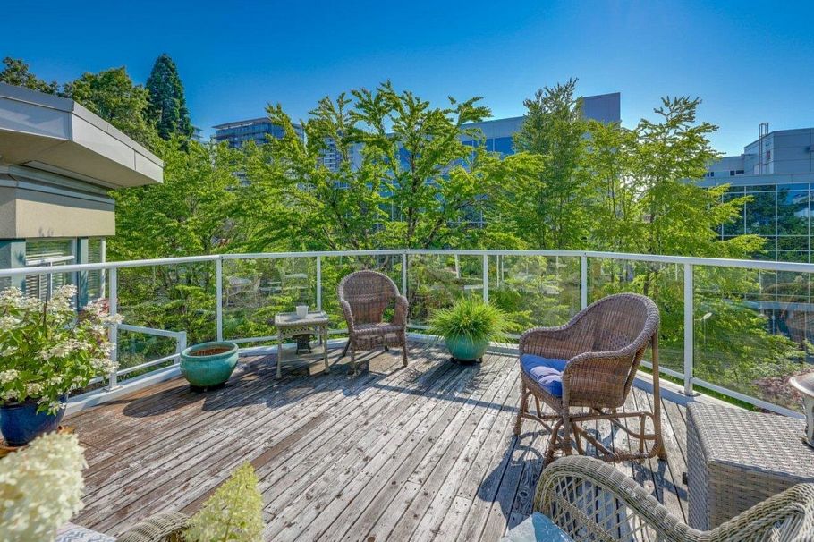 413 128 W 8th Street North Vancouver, BC - 23