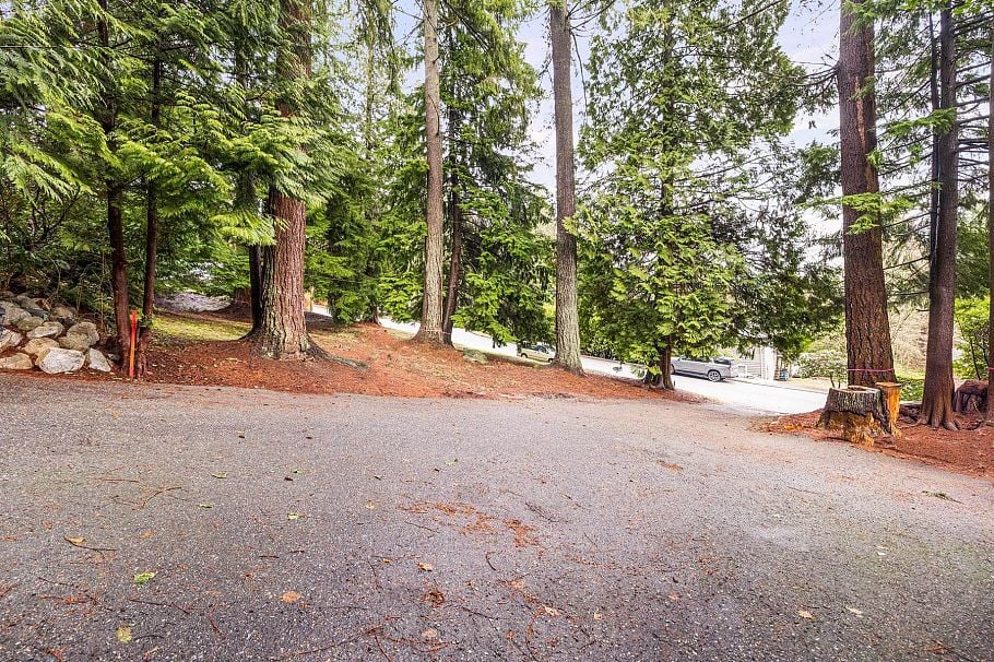 LOT 2 3091 Royal Avenue North Vancouver, BC - 10