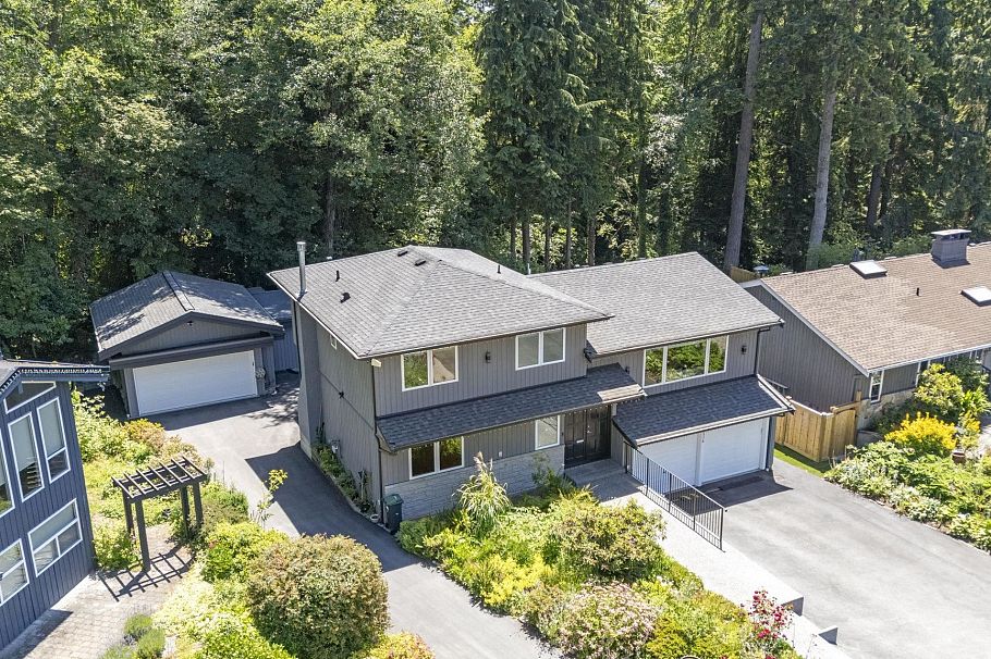 1776 Medwin Place North Vancouver, BC - 1