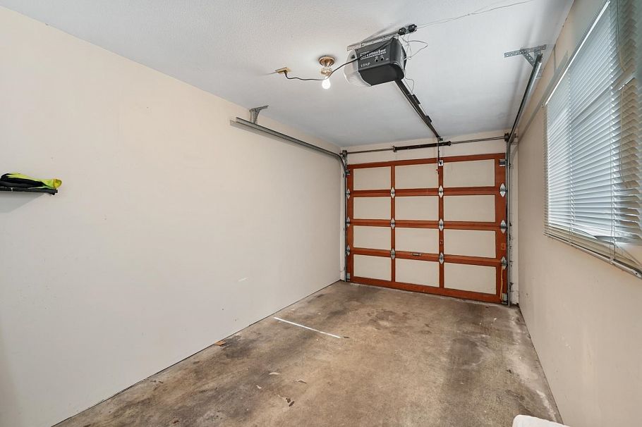 819 W 70th Avenue Vancouver, BC - 21