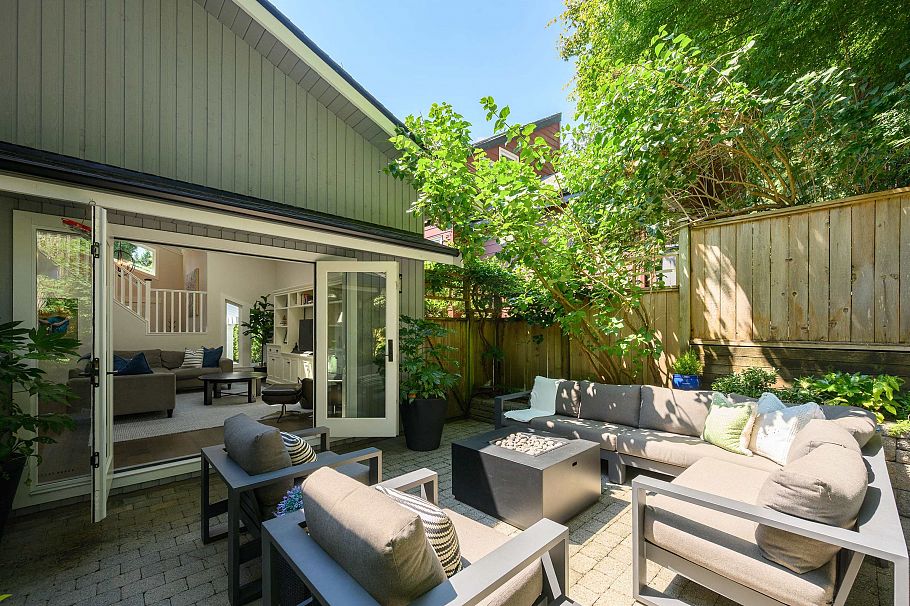 5544 Woodchuck Place North Vancouver, BC - 30
