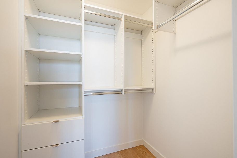 306 125 E 14th Street Vancouver, BC - 23