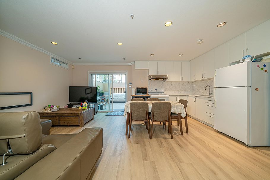 763 W 64th Avenue Vancouver, BC - 24