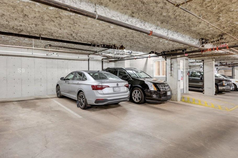 413 128 W 8th Street North Vancouver, BC - 33