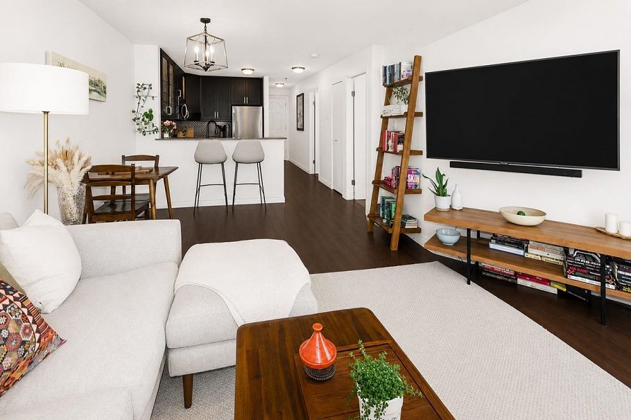 30 1350 W 6th Avenue Vancouver, BC - 9