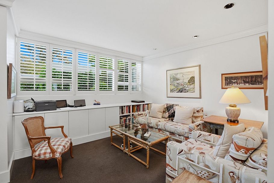 2565 Point Grey Road Vancouver, BC - 34