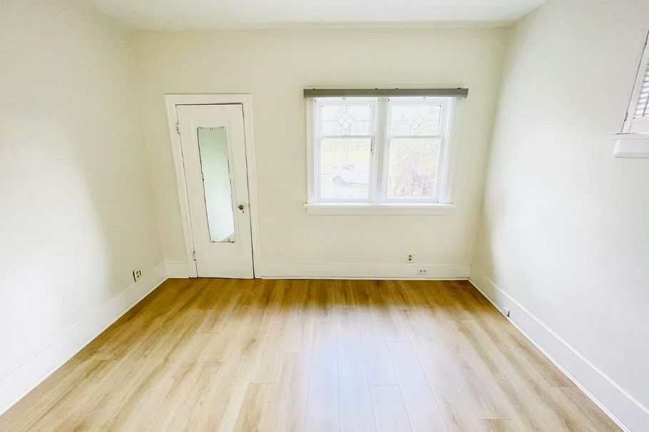 922 Park Drive Vancouver, BC - 14
