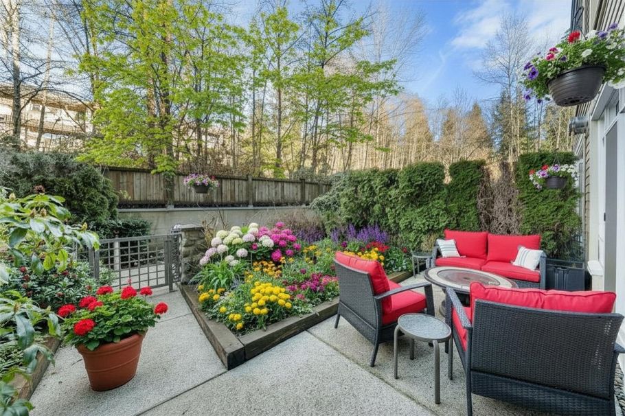 215 3600 Windcrest Drive North Vancouver, BC - 27