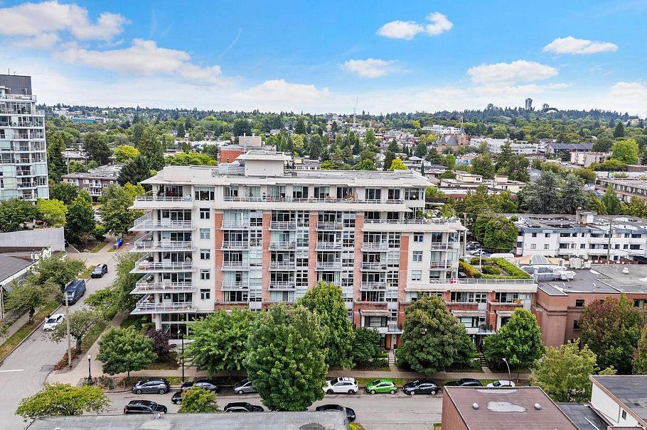 311 298 E 11th Avenue Vancouver, BC - 27