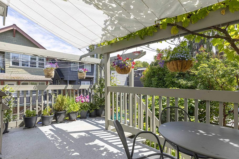 3622 W 8th Avenue Vancouver, BC - 13