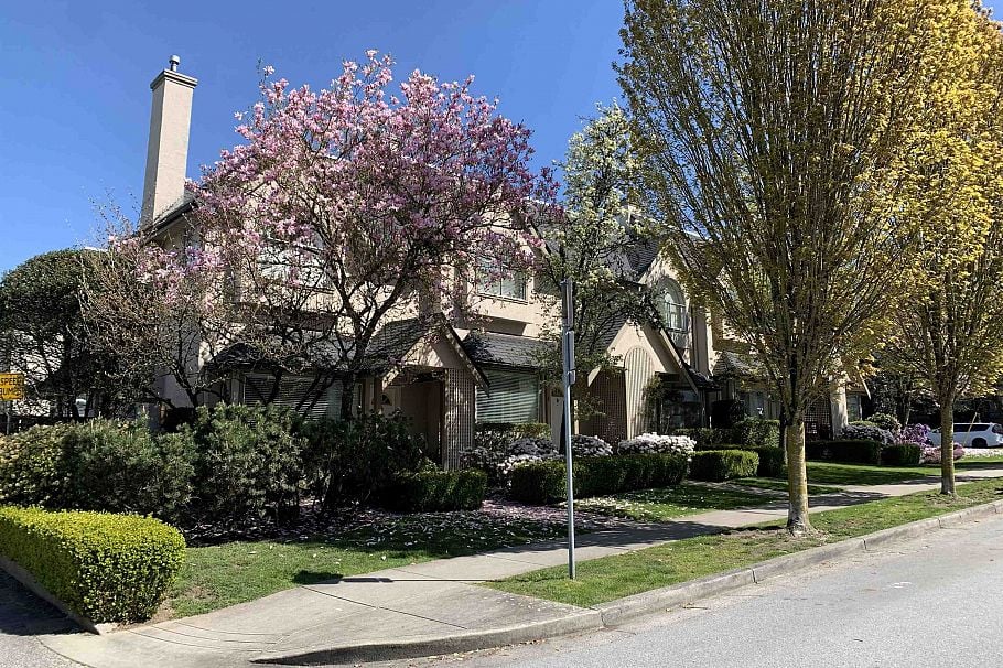 4 1701 Chesterfield Avenue North Vancouver, BC - 24