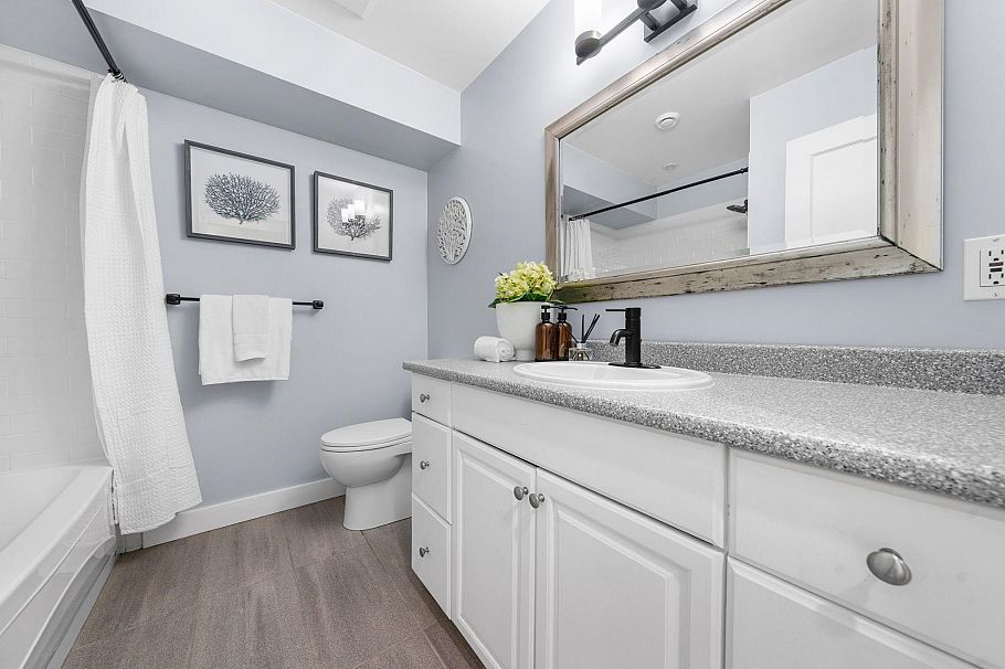 396 E Keith Road North Vancouver, BC - 28