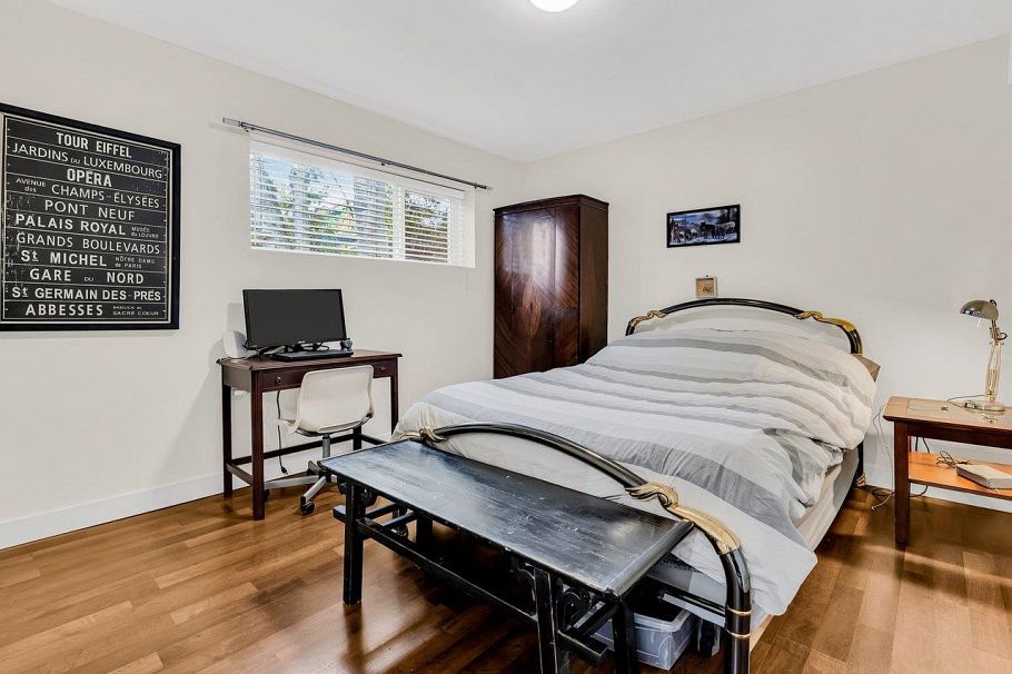 1837 Larson Road North Vancouver, BC - 26