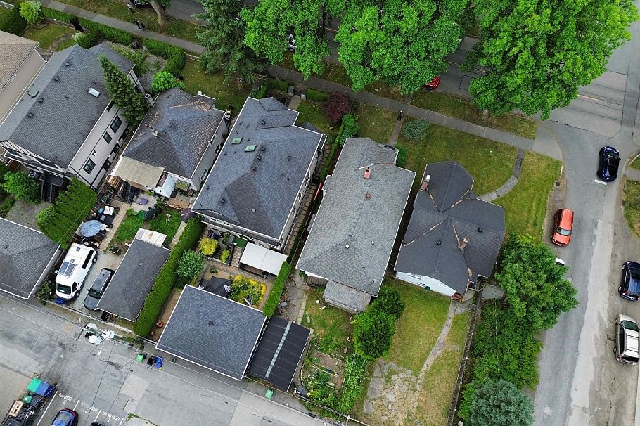 3481 W 10th Avenue Vancouver, BC - 15