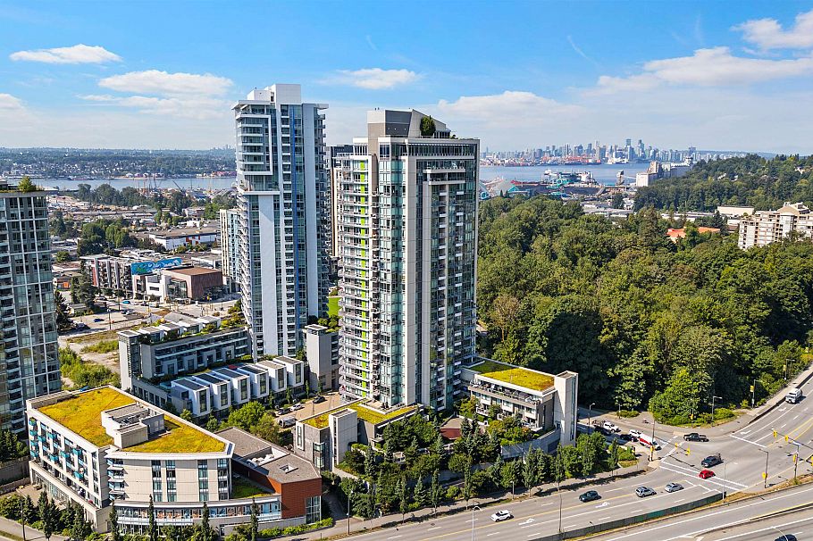 608 680 Seylynn Crescent North Vancouver, BC - 2