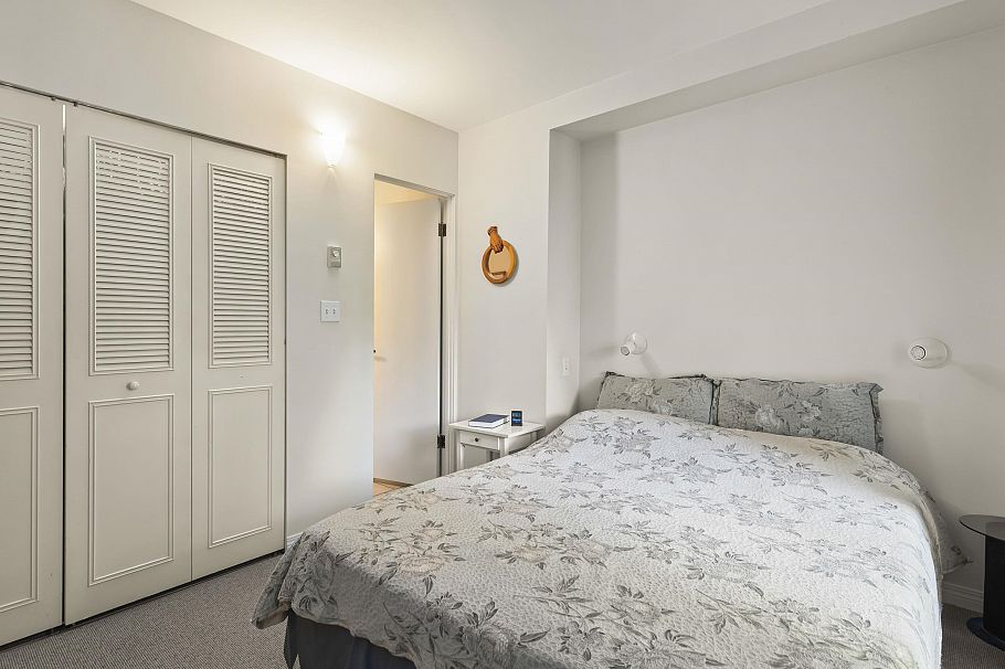 3622 W 8th Avenue Vancouver, BC - 22