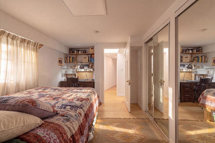 1749 William Street Vancouver, BC - 35