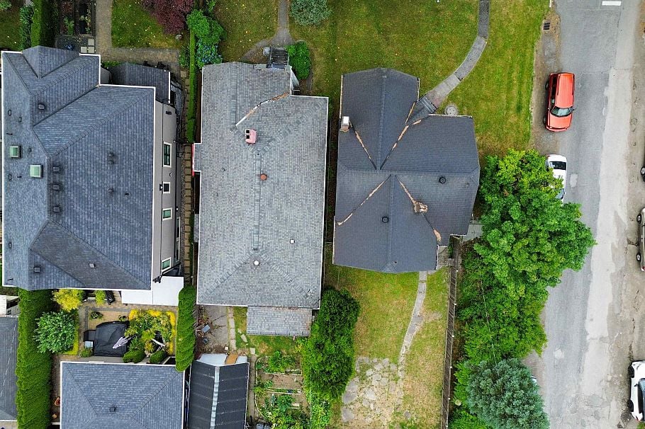 3481 W 10th Avenue Vancouver, BC - 21