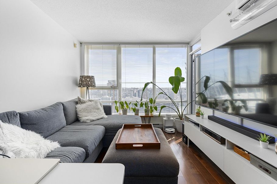2903 928 Beatty Street Vancouver, BC - 3
