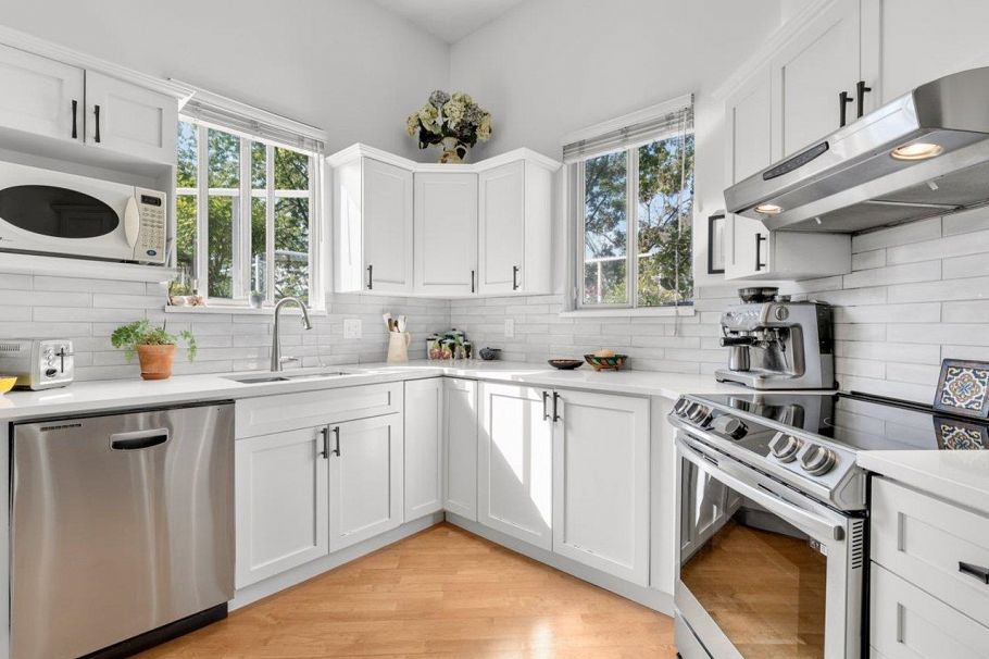 413 128 W 8th Street North Vancouver, BC - 11