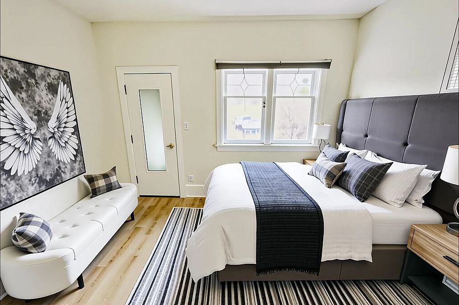 922 Park Drive Vancouver, BC - 26