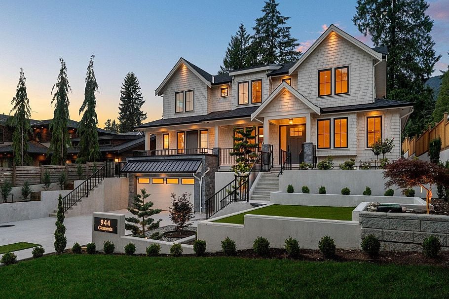 944 Clements Avenue North Vancouver, BC - 5
