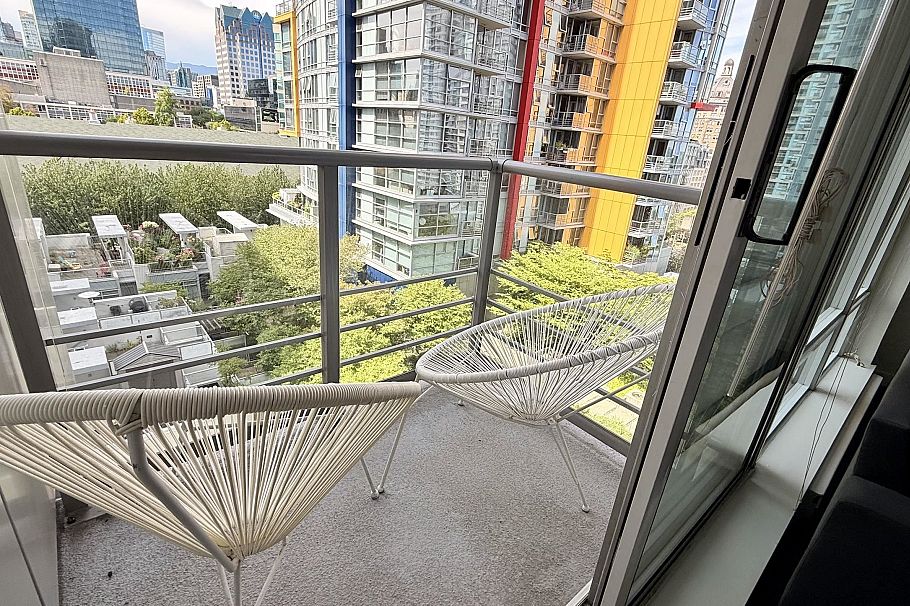 809 131 REGIMENT SQUARE, Vancouver BC V6B 1X6 Vancouver, BC - 15