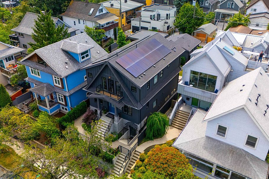 264 E 17th Avenue Vancouver, BC - 33