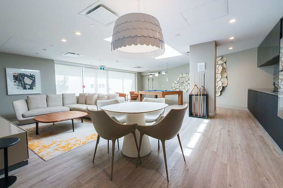 105 375 W 59th Avenue Vancouver, BC - 27
