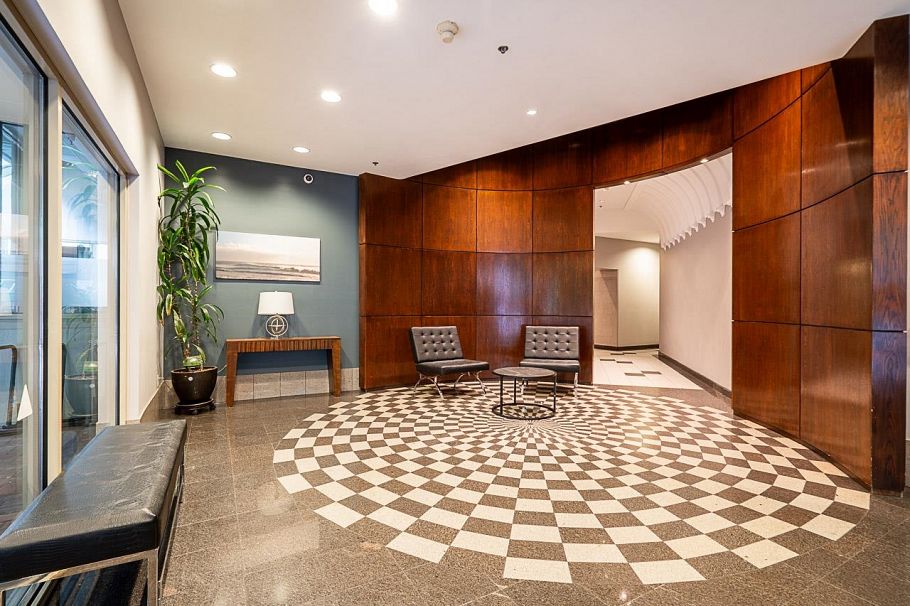 701 819 Hamilton Street Vancouver, BC - 24