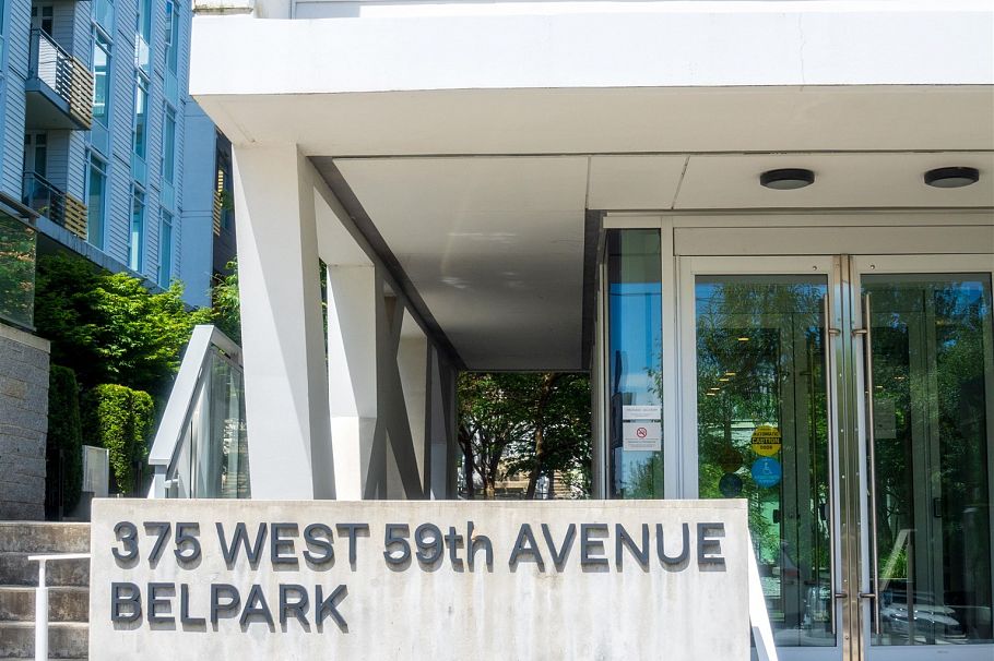 105 375 W 59th Avenue Vancouver, BC - 16