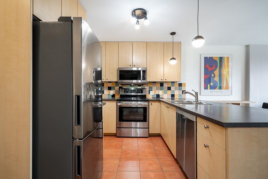701 819 Hamilton Street Vancouver, BC - 12