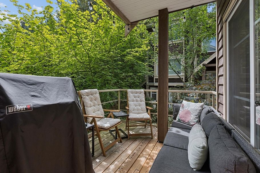 9 3175 Baird Road North Vancouver, BC - 10