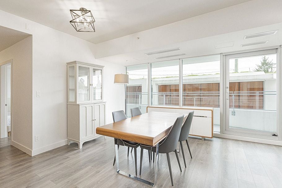 202 5688 Willow Street Vancouver, BC - 2