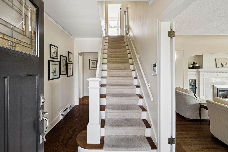 5808 Olympic Street Vancouver, BC - 5