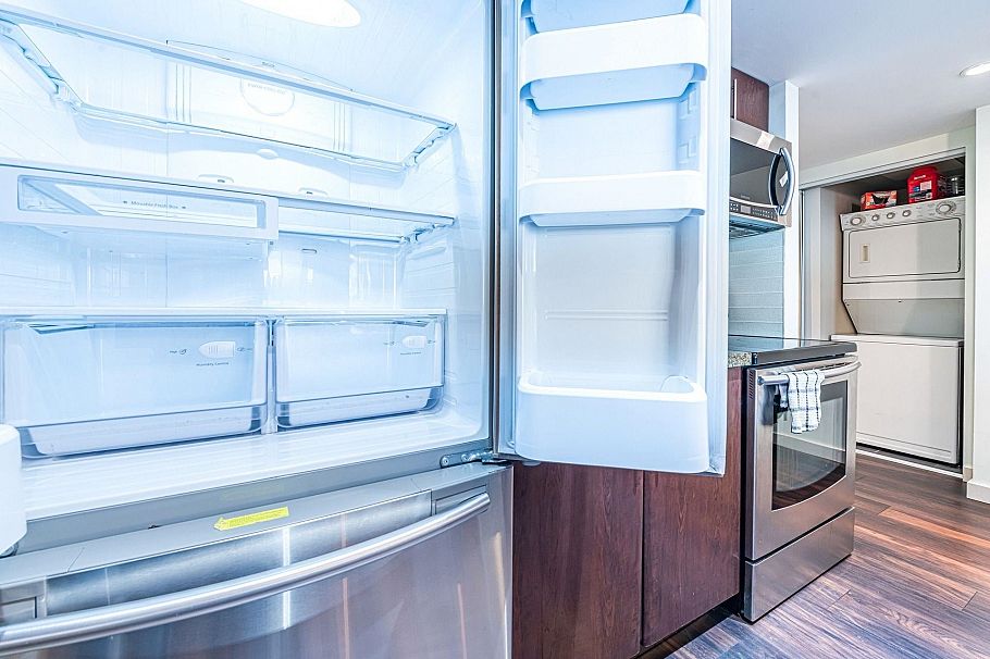 2209 58 Keefer Place Vancouver, BC - 22