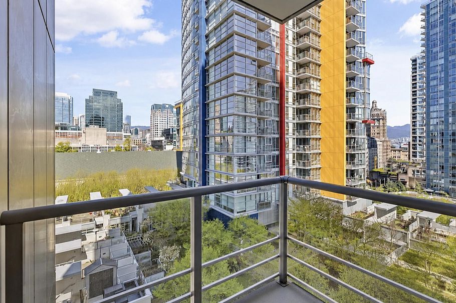 809 131 REGIMENT SQUARE, Vancouver BC V6B 1X6 Vancouver, BC - 16