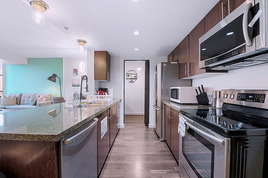 2209 58 Keefer Place Vancouver, BC - 13
