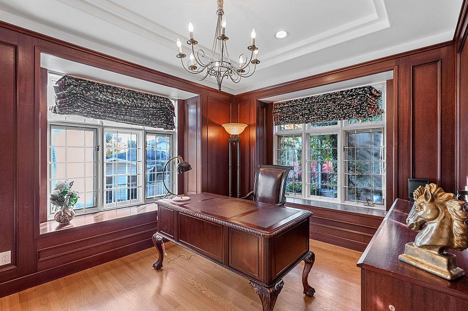 1426 W 48th Avenue Vancouver, BC - 10